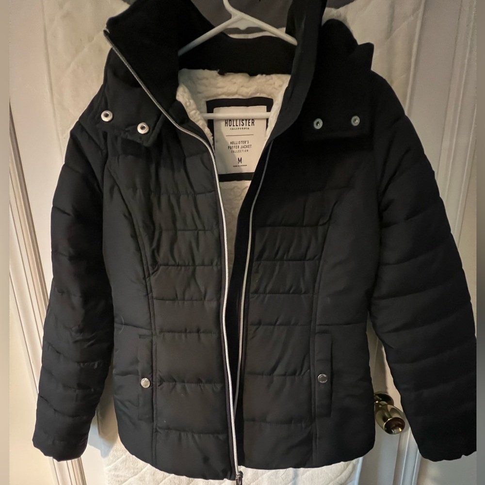 Hollister Sherpa Lined Puffer